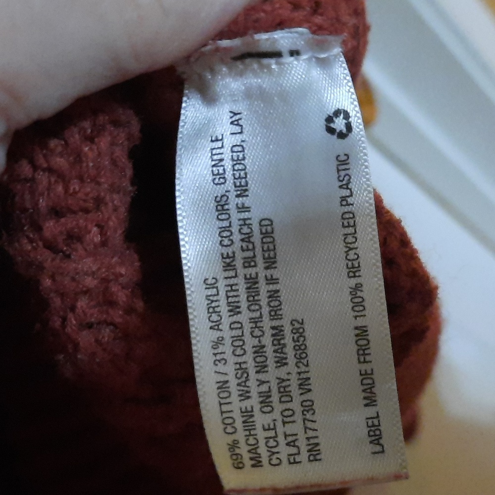 Universal Thread sweater - Picture 4 of 5